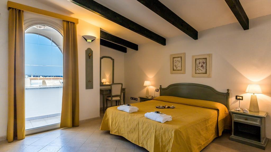 Hotel Cala Di Seta กาลาเซตตา ห้อง รูปภาพ